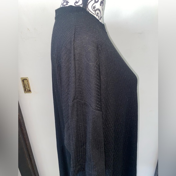 Dressed in Lala Size Medium (6-8) Black Malone Rib Oversized Short Sleeve Shirt - Picture 13 of 13